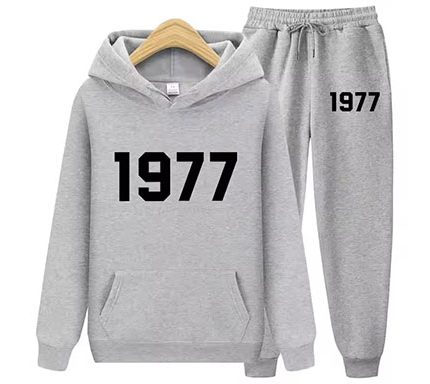 1977 Essentials Trendy Women’s Tracksuit Gray