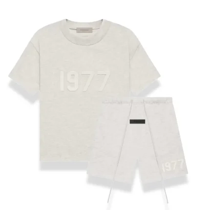 1977 Light Oatmeal Full Set