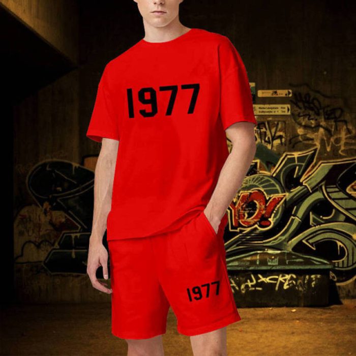 1977 Short Sets Red