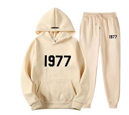 Oversized 1977 Essentials Tracksuit in Beige