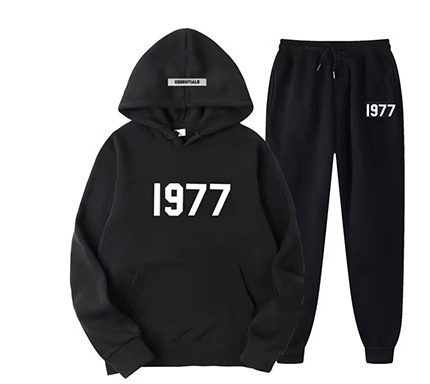 Oversized 1977 Essentials Tracksuit in Black