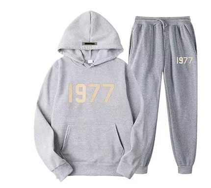 Oversized 1977 Essentials Tracksuit in Gray